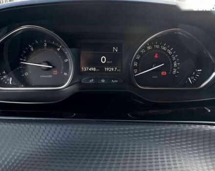 Пежо 2008, объемом двигателя 1.6 л и пробегом 137 тыс. км за 11500 $, фото 12 на Automoto.ua