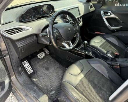 Пежо 2008, об'ємом двигуна 1.6 л та пробігом 135 тис. км за 10300 $, фото 7 на Automoto.ua
