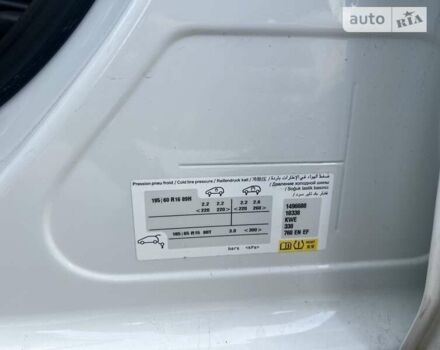 Пежо 2008, об'ємом двигуна 1.2 л та пробігом 66 тис. км за 14900 $, фото 36 на Automoto.ua