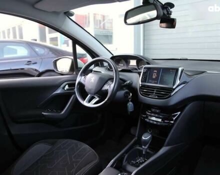 Пежо 2008, объемом двигателя 1.2 л и пробегом 99 тыс. км за 12900 $, фото 16 на Automoto.ua