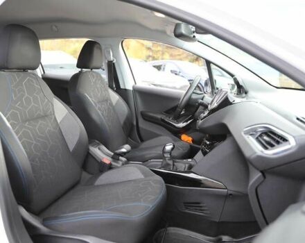 Пежо 2008, объемом двигателя 0 л и пробегом 69 тыс. км за 11500 $, фото 9 на Automoto.ua