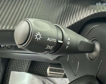 Пежо 2008, объемом двигателя 0 л и пробегом 73 тыс. км за 17950 $, фото 14 на Automoto.ua