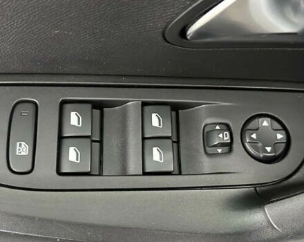 Пежо 2008, объемом двигателя 0 л и пробегом 73 тыс. км за 17450 $, фото 21 на Automoto.ua