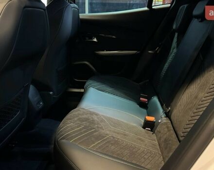 Пежо 2008, об'ємом двигуна 1.2 л та пробігом 0 тис. км за 31876 $, фото 24 на Automoto.ua