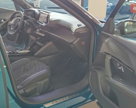 Пежо 2008, объемом двигателя 1.2 л и пробегом 0 тыс. км за 31791 $, фото 8 на Automoto.ua