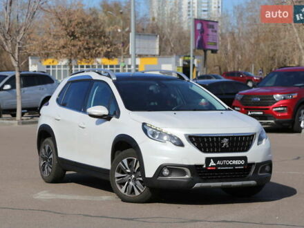 Пежо 2008 2017 у Києві на Automoto.ua Пежо 2008, об'ємом двигуна 1.2 л та пробігом 99 тис. км за 12900 $, фото 1 на Automoto.ua