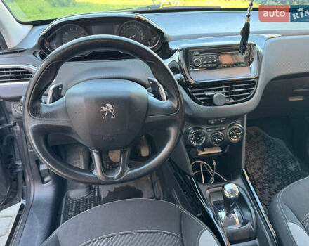 Сірий Пежо 2008, об'ємом двигуна 1.2 л та пробігом 128 тис. км за 8350 $, фото 8 на Automoto.ua