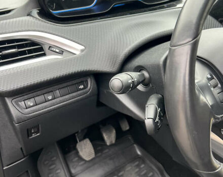 Серый Пежо 2008, объемом двигателя 1.6 л и пробегом 168 тыс. км за 10300 $, фото 41 на Automoto.ua