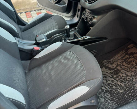 Сірий Пежо 2008, об'ємом двигуна 1.2 л та пробігом 128 тис. км за 8350 $, фото 10 на Automoto.ua