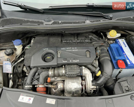 Серый Пежо 2008, объемом двигателя 1.6 л и пробегом 168 тыс. км за 10300 $, фото 11 на Automoto.ua