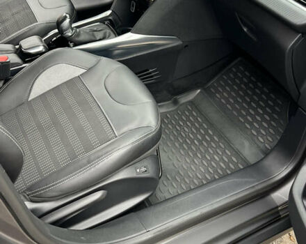 Серый Пежо 2008, объемом двигателя 1.6 л и пробегом 168 тыс. км за 10300 $, фото 19 на Automoto.ua