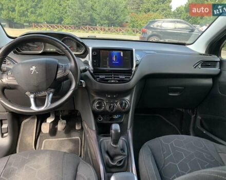 Серый Пежо 2008, объемом двигателя 1.4 л и пробегом 163 тыс. км за 8300 $, фото 22 на Automoto.ua