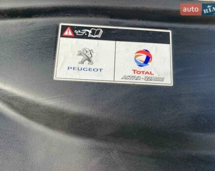 Серый Пежо 2008, объемом двигателя 1.2 л и пробегом 83 тыс. км за 10500 $, фото 2 на Automoto.ua