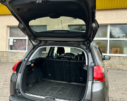 Сірий Пежо 2008, об'ємом двигуна 1.56 л та пробігом 282 тис. км за 8500 $, фото 2 на Automoto.ua