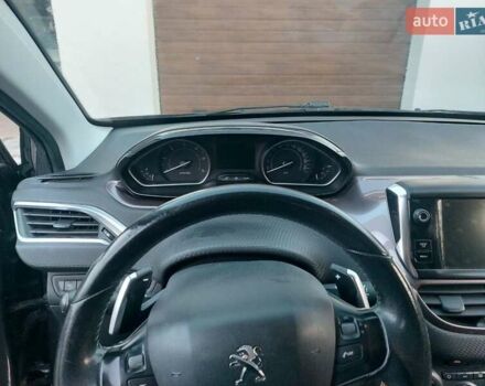Пежо 2008 2014 у Дунаевцах на Automoto.ua Сірий Пежо 2008, об'ємом двигуна 1.6 л та пробігом 179 тис. км за 10000 $, фото 6 на Automoto.ua