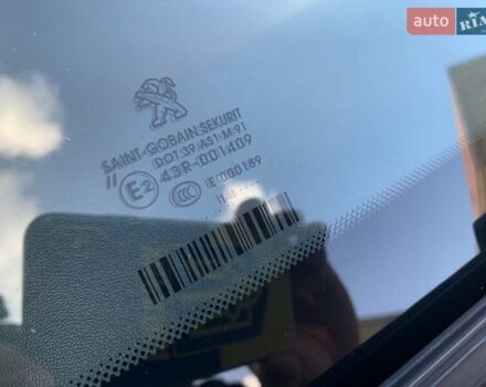 Серый Пежо 2008, объемом двигателя 1.2 л и пробегом 83 тыс. км за 10500 $, фото 20 на Automoto.ua