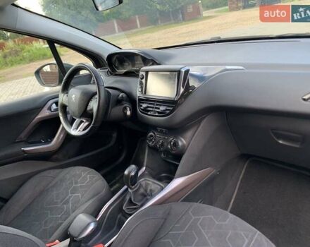 Серый Пежо 2008, объемом двигателя 1.4 л и пробегом 163 тыс. км за 8300 $, фото 14 на Automoto.ua