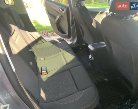 Серый Пежо 2008, объемом двигателя 1.2 л и пробегом 83 тыс. км за 10500 $, фото 23 на Automoto.ua