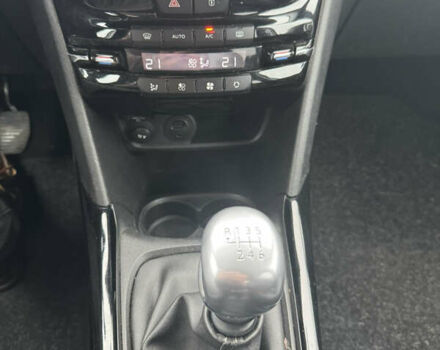 Серый Пежо 2008, объемом двигателя 1.6 л и пробегом 221 тыс. км за 9900 $, фото 11 на Automoto.ua