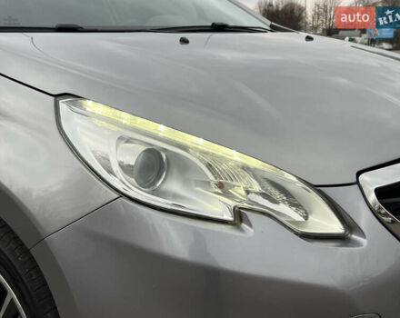 Серый Пежо 2008, объемом двигателя 1.6 л и пробегом 206 тыс. км за 10599 $, фото 20 на Automoto.ua