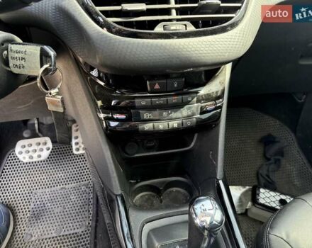 Сірий Пежо 2008, об'ємом двигуна 1.6 л та пробігом 135 тис. км за 9100 $, фото 23 на Automoto.ua