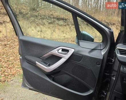 Серый Пежо 2008, объемом двигателя 1.6 л и пробегом 193 тыс. км за 9800 $, фото 8 на Automoto.ua