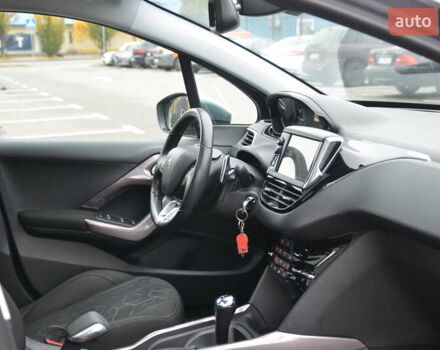 Серый Пежо 2008, объемом двигателя 1.2 л и пробегом 88 тыс. км за 10999 $, фото 40 на Automoto.ua