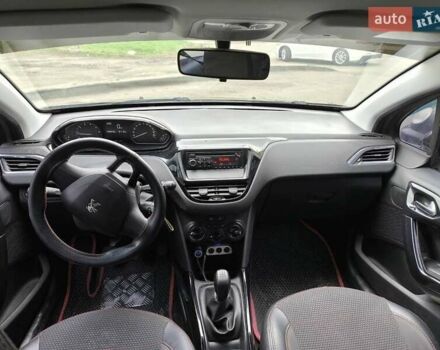 Сірий Пежо 2008, об'ємом двигуна 1.2 л та пробігом 146 тис. км за 8750 $, фото 5 на Automoto.ua