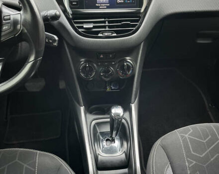 Сірий Пежо 2008, об'ємом двигуна 1.56 л та пробігом 233 тис. км за 10600 $, фото 18 на Automoto.ua