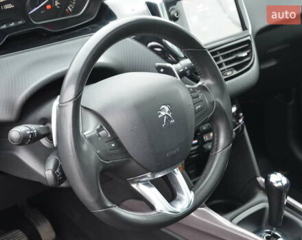 Серый Пежо 2008, объемом двигателя 1.2 л и пробегом 88 тыс. км за 10999 $, фото 27 на Automoto.ua
