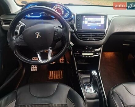 Пежо 2008 2016 в Киеве на Automoto.ua Серый Пежо 2008, объемом двигателя 1.56 л и пробегом 113 тыс. км за 7400 $, фото 3 на Automoto.ua