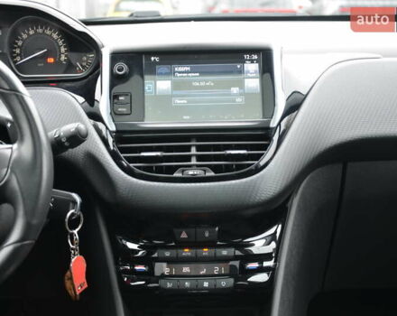 Сірий Пежо 2008, об'ємом двигуна 1.2 л та пробігом 88 тис. км за 11500 $, фото 47 на Automoto.ua