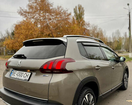 Серый Пежо 2008, объемом двигателя 1.2 л и пробегом 67 тыс. км за 13600 $, фото 3 на Automoto.ua