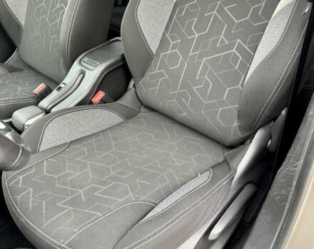 Серый Пежо 2008, объемом двигателя 1.2 л и пробегом 67 тыс. км за 13600 $, фото 13 на Automoto.ua