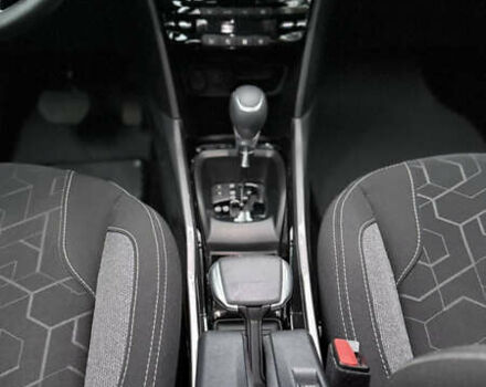 Серый Пежо 2008, объемом двигателя 1.2 л и пробегом 45 тыс. км за 13400 $, фото 4 на Automoto.ua