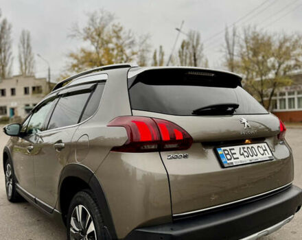 Серый Пежо 2008, объемом двигателя 1.2 л и пробегом 67 тыс. км за 13600 $, фото 5 на Automoto.ua