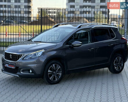 Пежо 2008 2017 у Києві на Automoto.ua Сірий Пежо 2008, об'ємом двигуна 1.2 л та пробігом 77 тис. км за 10900 $, фото 5 на Automoto.ua