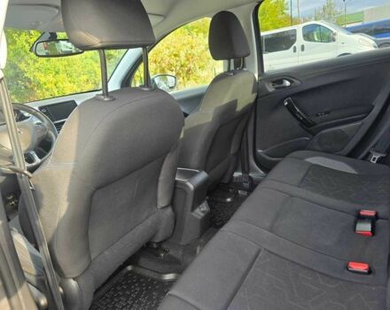 Пежо 2008 2019 в Хмельницком на Automoto.ua Серый Пежо 2008, объемом двигателя 1.2 л и пробегом 65 тыс. км за 11899 $, фото 6 на Automoto.ua