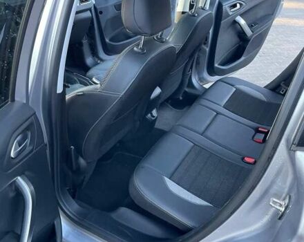 Пежо 2008 2019 у Миргороде на Automoto.ua Сірий Пежо 2008, об'ємом двигуна 0 л та пробігом 100 тис. км за 12500 $, фото 17 на Automoto.ua