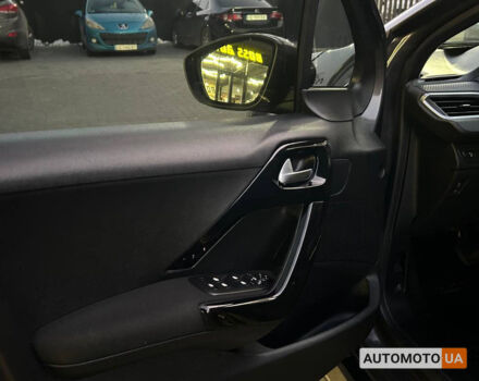 Сірий Пежо 2008, об'ємом двигуна 1.2 л та пробігом 67 тис. км за 12800 $, фото 6 на Automoto.ua