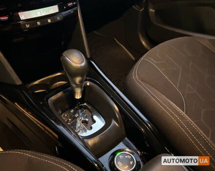 Сірий Пежо 2008, об'ємом двигуна 1.2 л та пробігом 67 тис. км за 12800 $, фото 12 на Automoto.ua