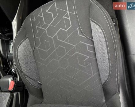 Пежо 2008 2019 в Киеве на Automoto.ua Серый Пежо 2008, объемом двигателя 1.2 л и пробегом 45 тыс. км за 13800 $, фото 25 на Automoto.ua