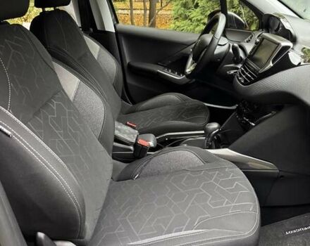 Пежо 2008 2019 в Киеве на Automoto.ua Серый Пежо 2008, объемом двигателя 1.2 л и пробегом 45 тыс. км за 13800 $, фото 37 на Automoto.ua