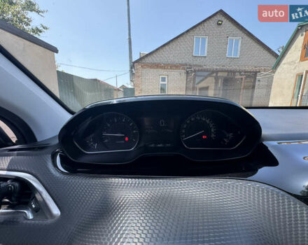 Сірий Пежо 2008, об'ємом двигуна 1.2 л та пробігом 140 тис. км за 9800 $, фото 13 на Automoto.ua
