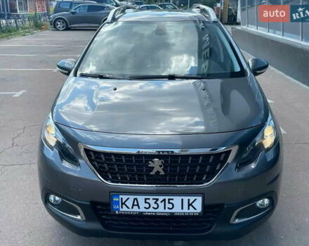 Пежо 2008 2019 у Києві на Automoto.ua Сірий Пежо 2008, об'ємом двигуна 1.2 л та пробігом 51 тис. км за 10950 $, фото 2 на Automoto.ua
