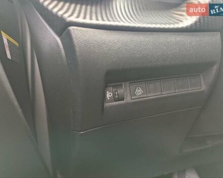 Серый Пежо 2008, объемом двигателя 1.2 л и пробегом 52 тыс. км за 16000 $, фото 23 на Automoto.ua