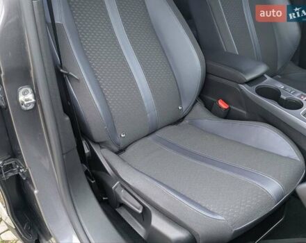 Серый Пежо 2008, объемом двигателя 1.2 л и пробегом 52 тыс. км за 16000 $, фото 17 на Automoto.ua