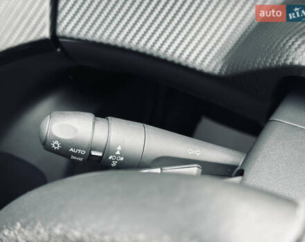 Сірий Пежо 2008, об'ємом двигуна 1.2 л та пробігом 119 тис. км за 17900 $, фото 51 на Automoto.ua