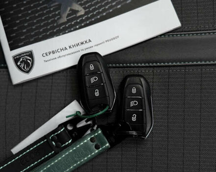 Сірий Пежо 2008, об'ємом двигуна 1.2 л та пробігом 70 тис. км за 18900 $, фото 72 на Automoto.ua