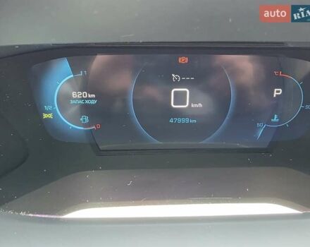 Пежо 2008 2021 в Львове на Automoto.ua Серый Пежо 2008, объемом двигателя 1.5 л и пробегом 47 тыс. км за 20500 $, фото 9 на Automoto.ua